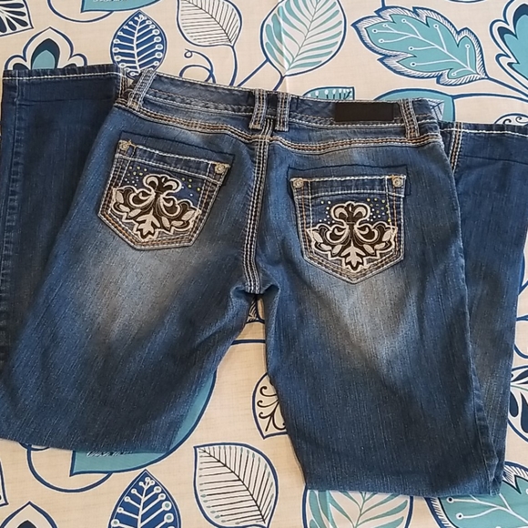 Twentyone Black Denim - Twentyone Black Curvy Reg Low Rise Skinny